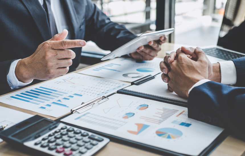 コンサルタント